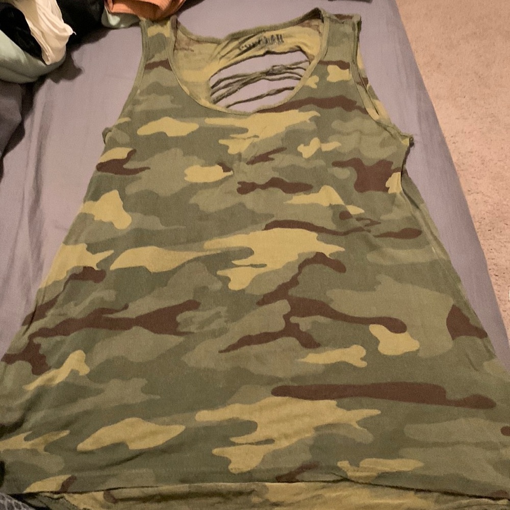 Popular Camo Workout Tank